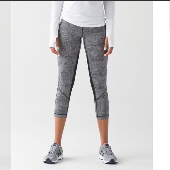 lululemon Pace Rival Crop Legging Luxtreme Maze Jacquard Sz 8 - Picture 3 of 16